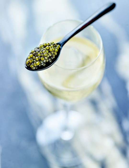 Caviar-and-Champagne_WEB